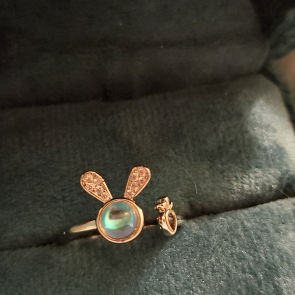 Jewelry - Labradorite Bunny Adjustable Ring